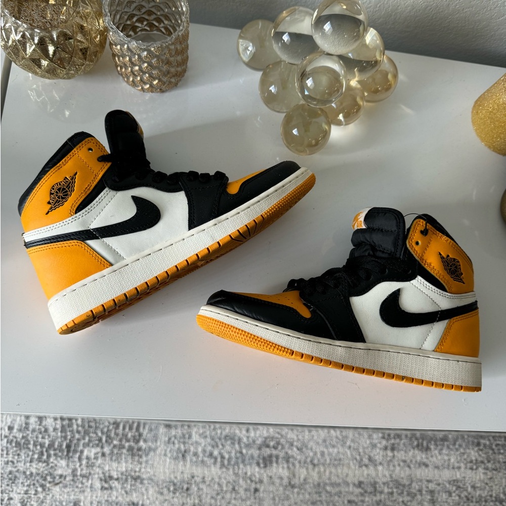 Jordan 1 taxi